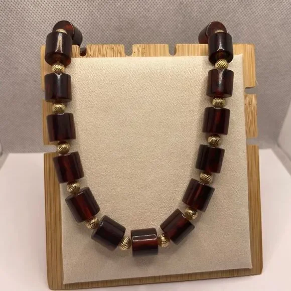 Rare vintage crown TRIFARI Bakelite choker necklace - Picture 2 of 14